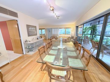 Departamento PISO  en  BELGRANO 214M2 con COCHERA  4amb depend
