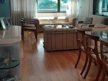 Departamento PISO  en  BELGRANO 214M2 con COCHERA  4amb depend