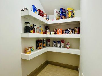 Casa en la Mejor Ubicacion de Zibata