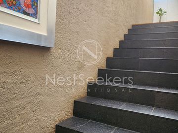 CASA EN VENTA EN EL CENTRO DE AVANDARO A UNOS CUANTOS PASOS DE LA ZONA COMERCIAL