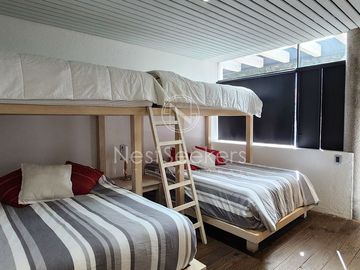 CASA EN VENTA EN EL CENTRO DE AVANDARO A UNOS CUANTOS PASOS DE LA ZONA COMERCIAL