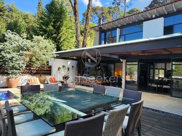 CASA EN VENTA EN EL CENTRO DE AVANDARO A UNOS CUANTOS PASOS DE LA ZONA COMERCIAL