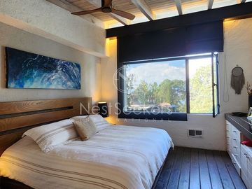 CASA EN VENTA EN EL CENTRO DE AVANDARO A UNOS CUANTOS PASOS DE LA ZONA COMERCIAL