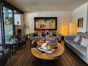 CASA EN VENTA EN EL CENTRO DE AVANDARO A UNOS CUANTOS PASOS DE LA ZONA COMERCIAL