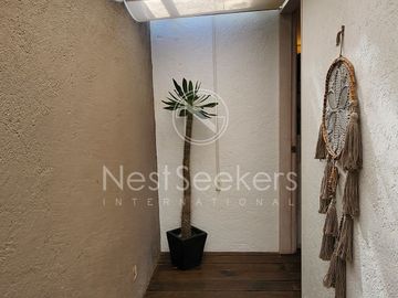CASA EN VENTA EN EL CENTRO DE AVANDARO A UNOS CUANTOS PASOS DE LA ZONA COMERCIAL