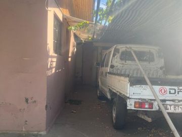 Vendo casa a pasos de la Gran avenida