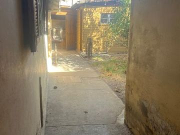 Vendo casa a pasos de la Gran avenida