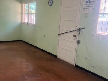 Vendo casa a pasos de la Gran avenida