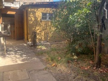 Vendo casa a pasos de la Gran avenida