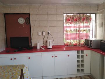 Vendo amplia casa en sector Villa Aldebarán, V. Alemana