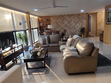 SE VENDE O SE RENTA (AMUEBLADO LA RENTA) ESPECTACULAR PENT HOUSE EN POLANCO (V)