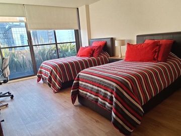 SE VENDE O SE RENTA (AMUEBLADO LA RENTA) ESPECTACULAR PENT HOUSE EN POLANCO (V)