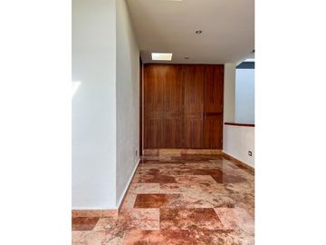 CASA MODERNA EN CONDOMINIO, BOSQUE VERDE
