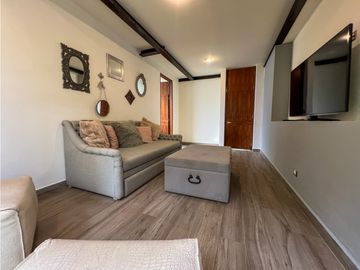 CASA MODERNA EN CONDOMINIO, BOSQUE VERDE