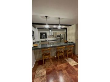 CASA MODERNA EN CONDOMINIO, BOSQUE VERDE