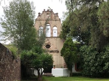 HERMOSA HACIENDA CON 9 RECÁMARAS