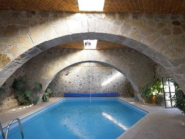 HERMOSA HACIENDA CON 9 RECÁMARAS