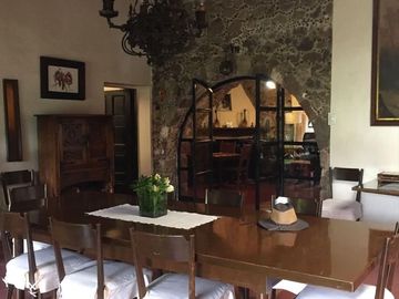 HERMOSA HACIENDA CON 9 RECÁMARAS