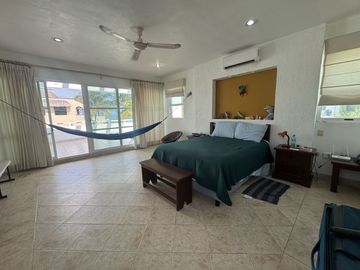 CASA EN VENTA EN SEGUNDA FILA DE LAS PLAYAS DE TELCHAC PUERTO