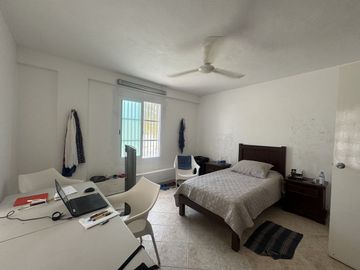 CASA EN VENTA EN SEGUNDA FILA DE LAS PLAYAS DE TELCHAC PUERTO