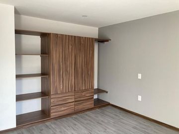 CASA EN VENTA CON 3 RECÁMARAS DENTRO DEL FRACCIONAMIENTO PUNTA LOMA