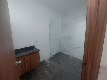 VENTA DE CASA NUEVA 3 RECAMARAS CADA UNA CON BAÑO FRACCIONAMIENTO PUNTA LOMA,