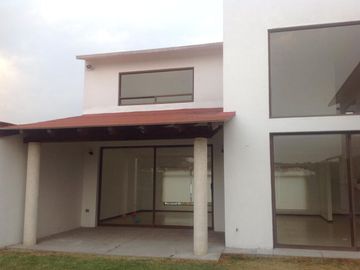 CASA EN VENTA EN HARAS CIUDAD ECOLOGICA EN PUEBLA