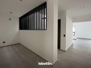 CASA EN VENTA LOMAS DEL CAMPESTRE