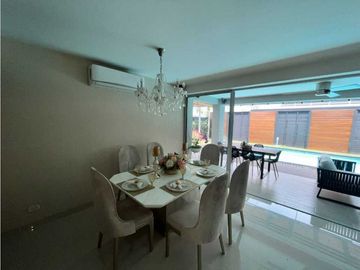 SE VENDE ESPECTACULAR CASA ESQUINERA  EN JAMUNDI