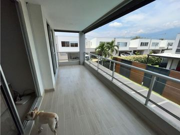 SE VENDE ESPECTACULAR CASA ESQUINERA  EN JAMUNDI