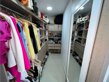 SE VENDE ESPECTACULAR CASA ESQUINERA  EN JAMUNDI