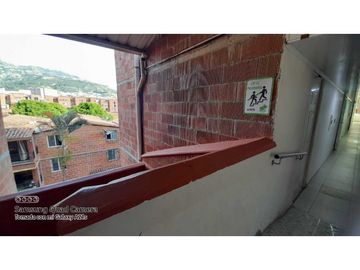 VENDO CASA FRENTE AL EXITO, CENTRO COMERCIAL PUERTA DEL NORTE NIQUIA