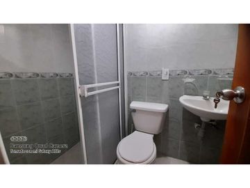 VENDO CASA FRENTE AL EXITO, CENTRO COMERCIAL PUERTA DEL NORTE NIQUIA