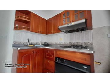 VENDO CASA FRENTE AL EXITO, CENTRO COMERCIAL PUERTA DEL NORTE NIQUIA
