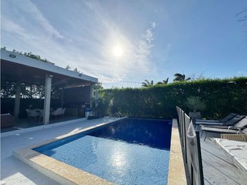 CASA DE PLAYA de LUJO en ZONA NORTE en Condominio Palma Real Cartagena