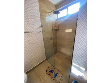 SE VENDE APARTAMENTO DUPLEX EN SECTOR BAVARIA, SANTA MARTA