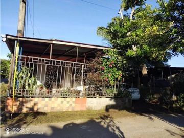 VENDO CASA  ECONOMICA EN DAVID