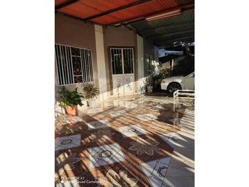 VENDO CASA  ECONOMICA EN DAVID