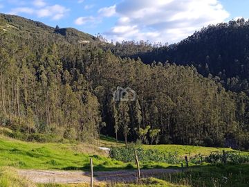 CASA EN VENTA SECTOR TURI