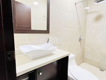 CASA DE VENTA EN MANTA BEACH ZONA SUR