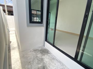 2 Bedroom Townhouse for sale in Khlong Hae, Songkhla