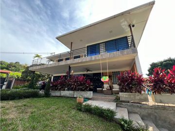 VENDO CASA CAMPESTRE EN LA REFORMA AR
