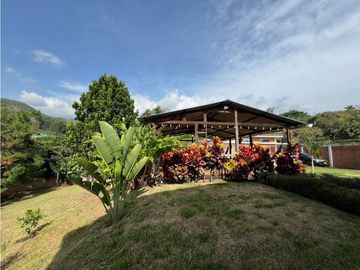 VENDO CASA CAMPESTRE EN LA REFORMA AR