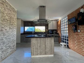 VENDO CASA CAMPESTRE EN LA REFORMA AR