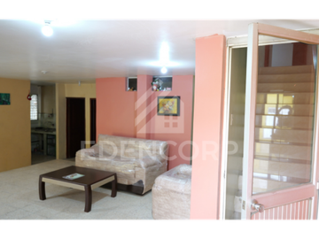 Casa rentera en Cdla. El Condor