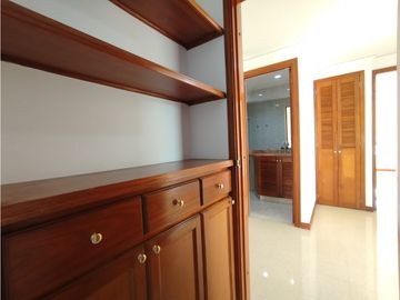 Arriendo Hermoso Apartamento en Poblado San lucas