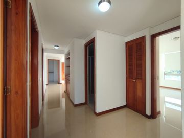 Arriendo Hermoso Apartamento en Poblado San lucas