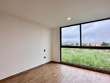Casa en  venta en Parque Milan, Lomas de Angelopolis