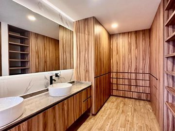 Casa en  venta en Parque Milan, Lomas de Angelopolis