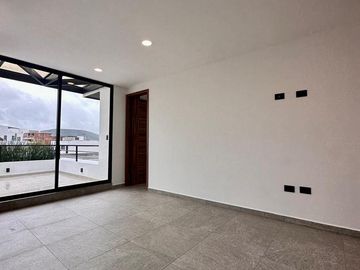 Casa en  venta en Parque Milan, Lomas de Angelopolis